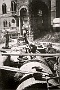 Piazza IX Maggio nel 1943 durante i lavori di costruzione del rifugio tubolare (Luciana Rampazzo)
